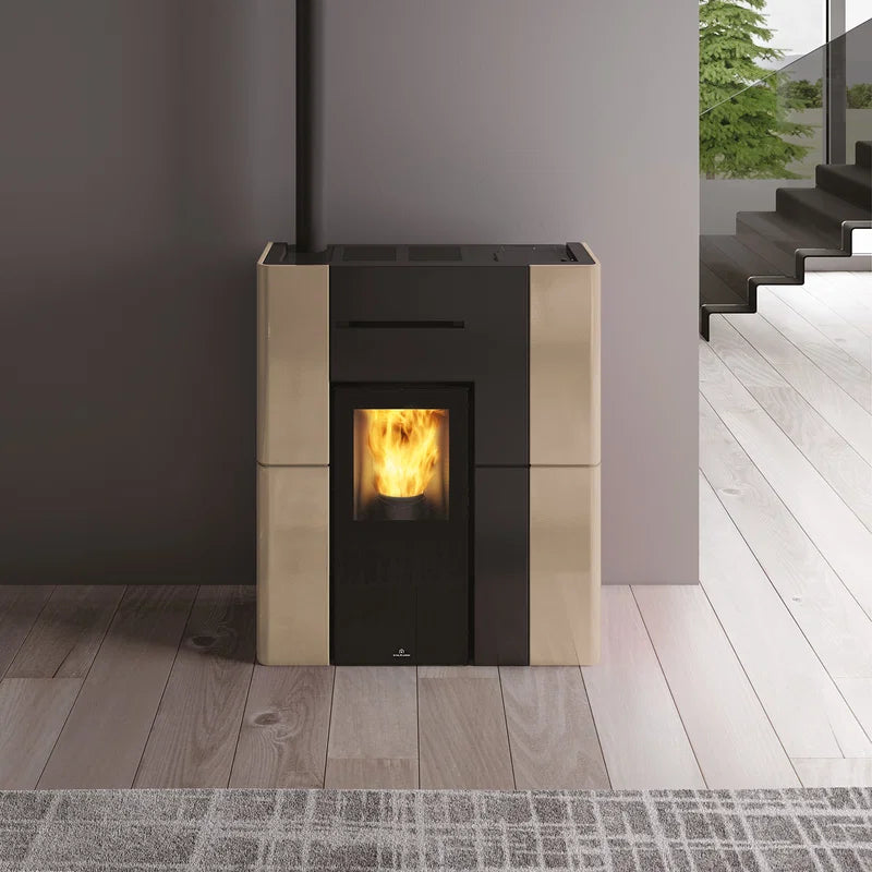 Estufa de pellets hidrónica Edilkamin Blade H 15 Evo, revestimiento de cerámica beige